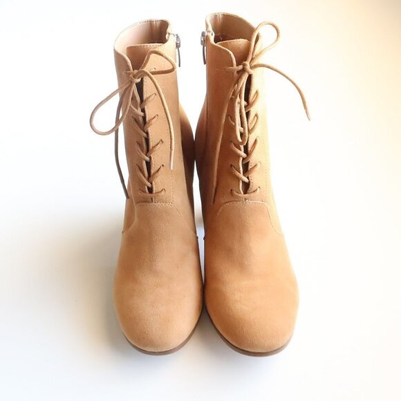 Marc Fisher Suede Leather Block Heel Lace-up Ankle Boots / Booties Size 7.5 - Picture 5 of 16